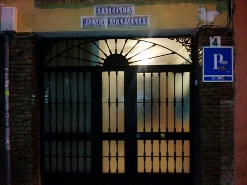 A Pousada Residencia Malaga Backpackers Exterior foto