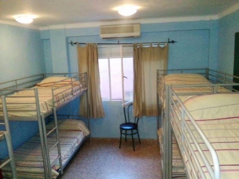 A Pousada Residencia Malaga Backpackers Exterior foto